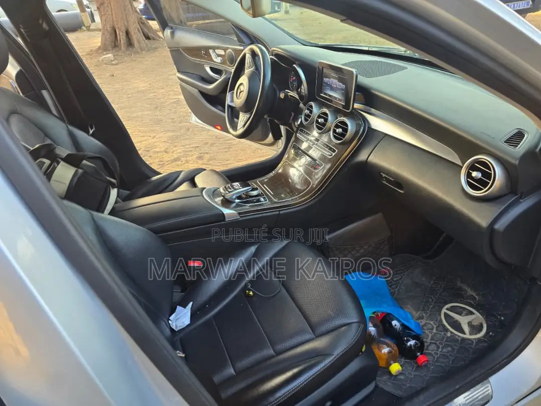 Mercedes-Benz C300 2015 Gris
