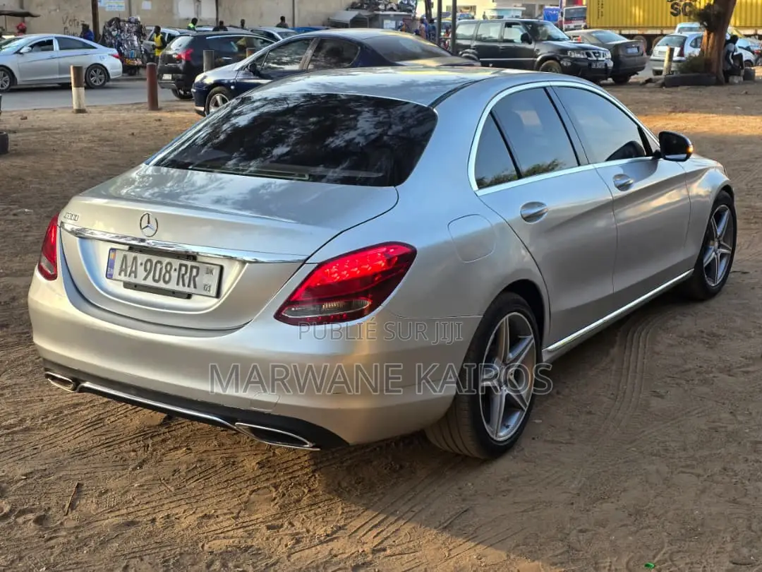 Mercedes-Benz C300 2015 Gris