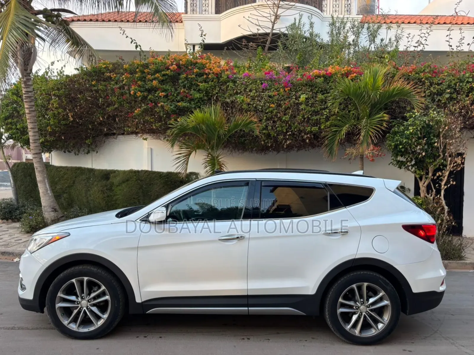 Hyundai Santa Fe Limited Ultimate AWD 2018 Black