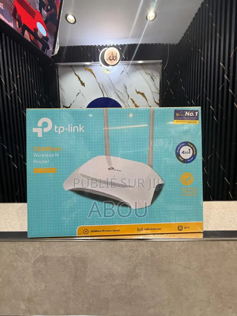 Tp Link Modem/Routeur Wifi N 300 MBPS Td-W8961n