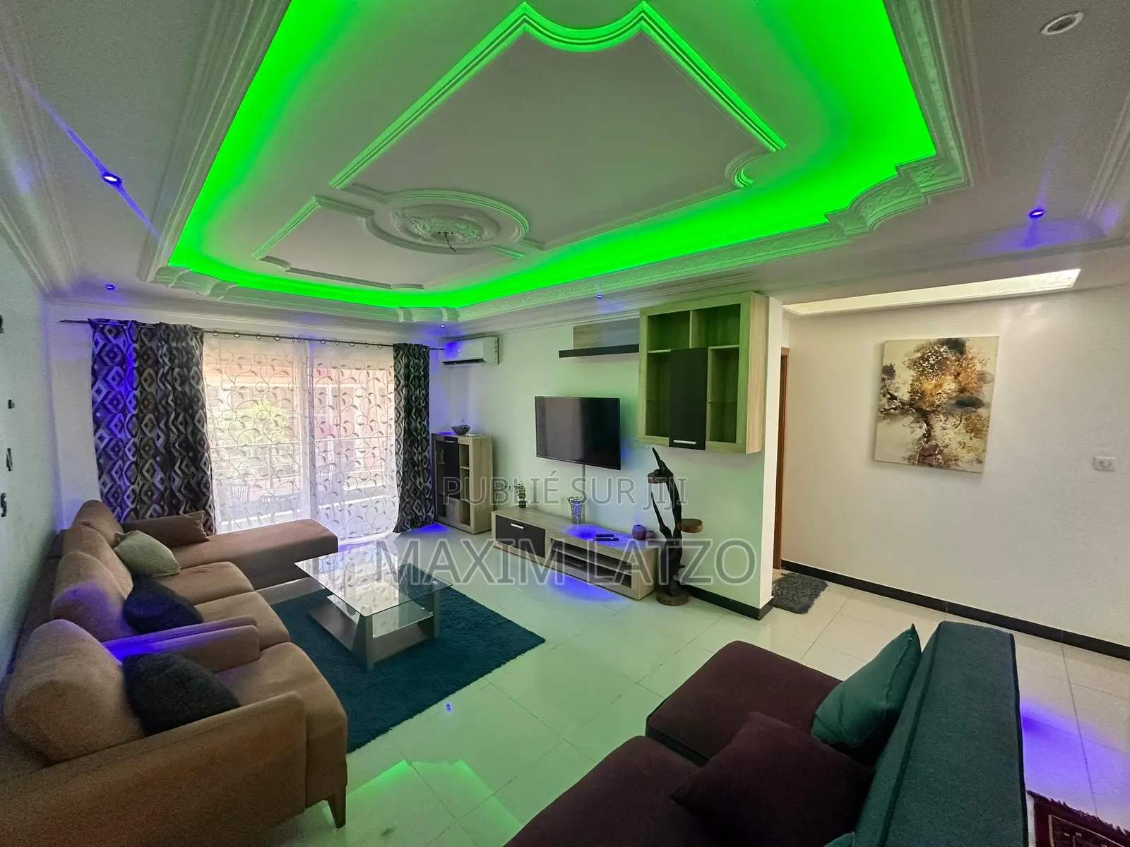 Furnished 4chbre Appartement dans Ngor à Vendre