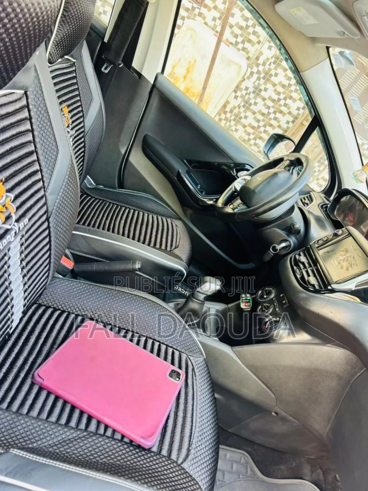 Peugeot 208 2016 Blanc