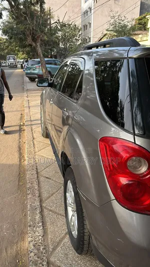 Chevrolet Equinox 2011 Gris