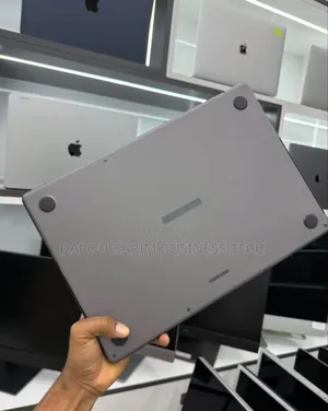 New Apple MacBook Pro 2024 M4 Max 16-Inch 48GB Apple M4 Max SSD 1T