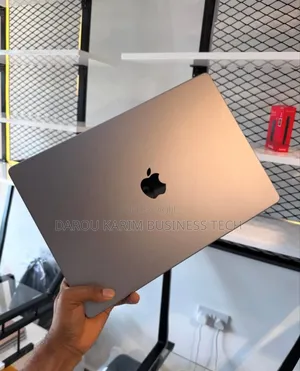 New Ordinateur portable Apple MacBook Pro M1 64GB Apple M1 Max SSD 2T