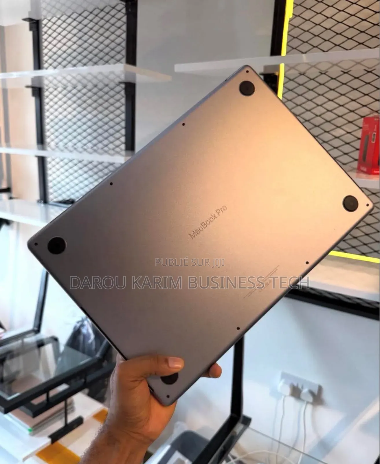 New Ordinateur portable Apple MacBook Pro M1 64GB Apple M1 Max SSD 2T