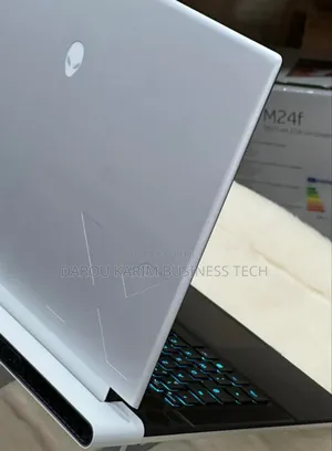 New Ordinateur portable Alienware M15 r3 32GB Intel Core i9 SSD 1T