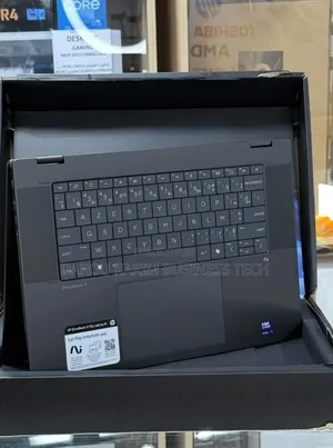 New HP OmniBook X Flip 16" 16GB Intel Core Ultra 7 SSD 1T