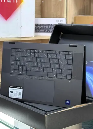 New HP OmniBook X Flip 16" 16GB Intel Core Ultra 7 SSD 1T
