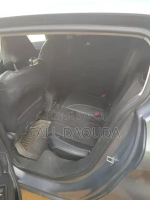 Peugeot 308 2015 Gris
