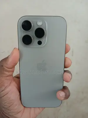 New Apple iPhone 16 Pro 128 GB Argenté