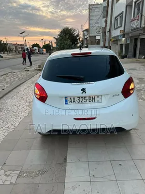 Peugeot 208 2013 Blanc