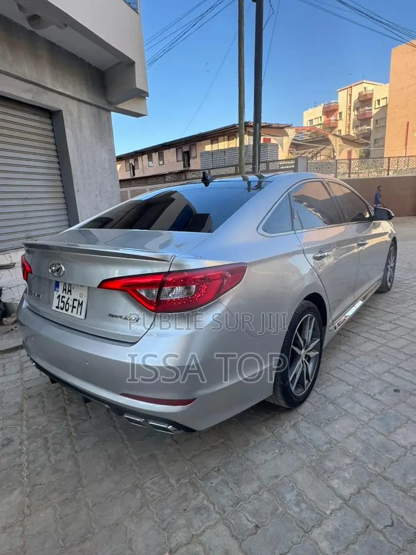 Hyundai Sonata 2016 Gris
