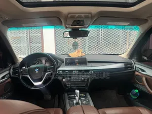 BMW X5 xDrive35i 4dr SUV AWD (3.0L 6cyl Turbo 8A) 2015 Black