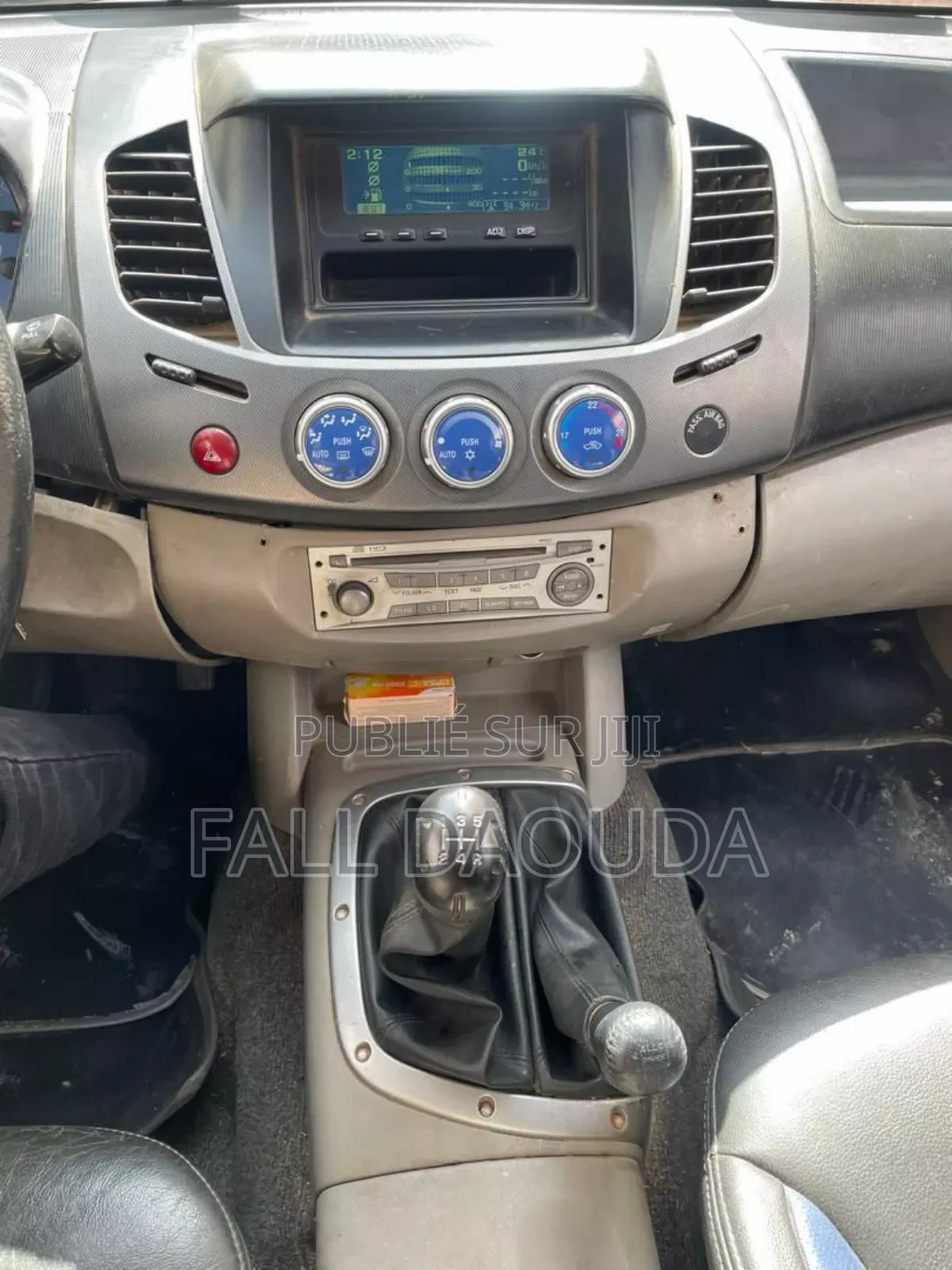 Mitsubishi L200 2015 Gris