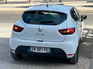 Renault Clio 2018 Black