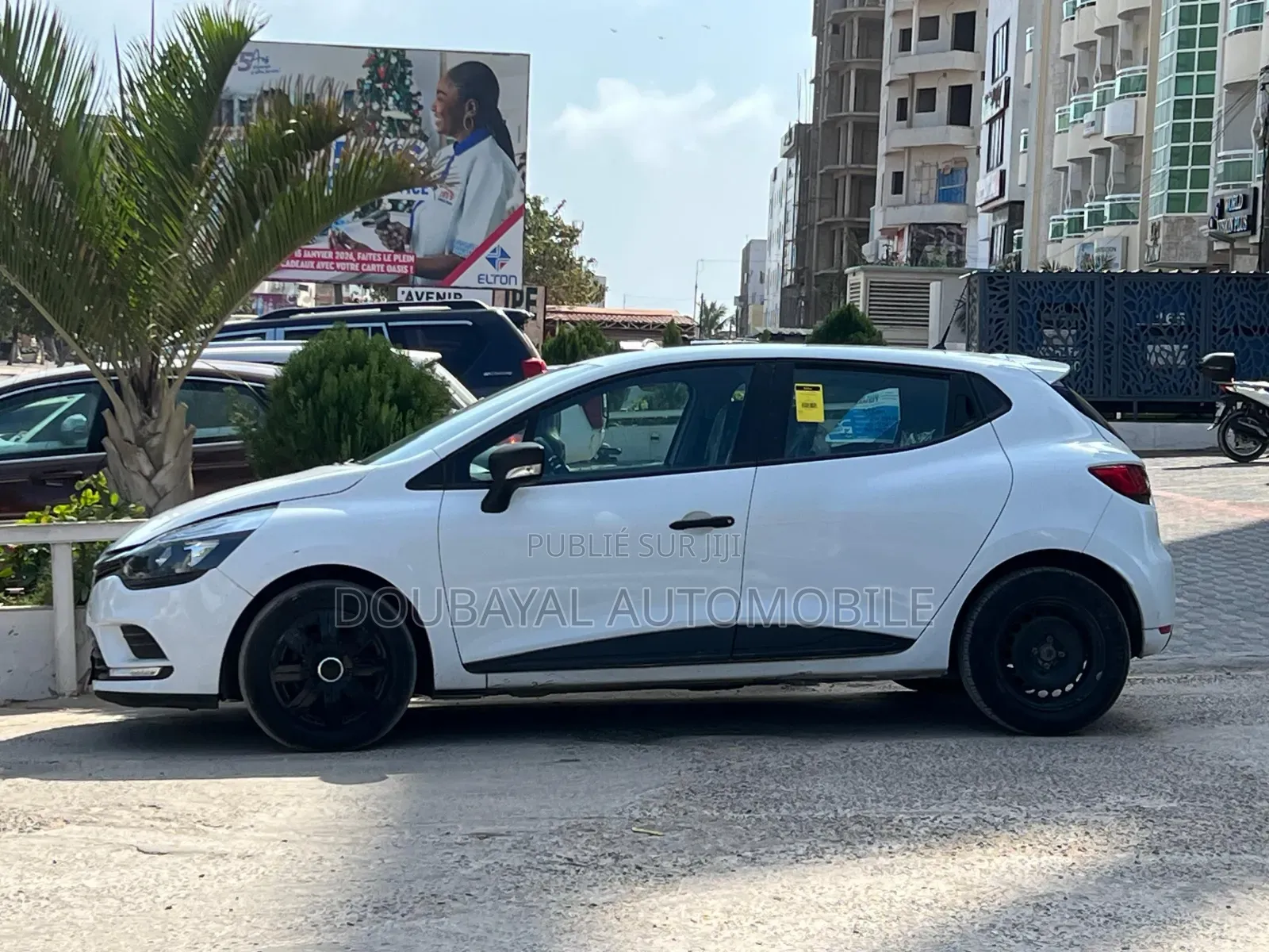 Renault Clio 2018 Black