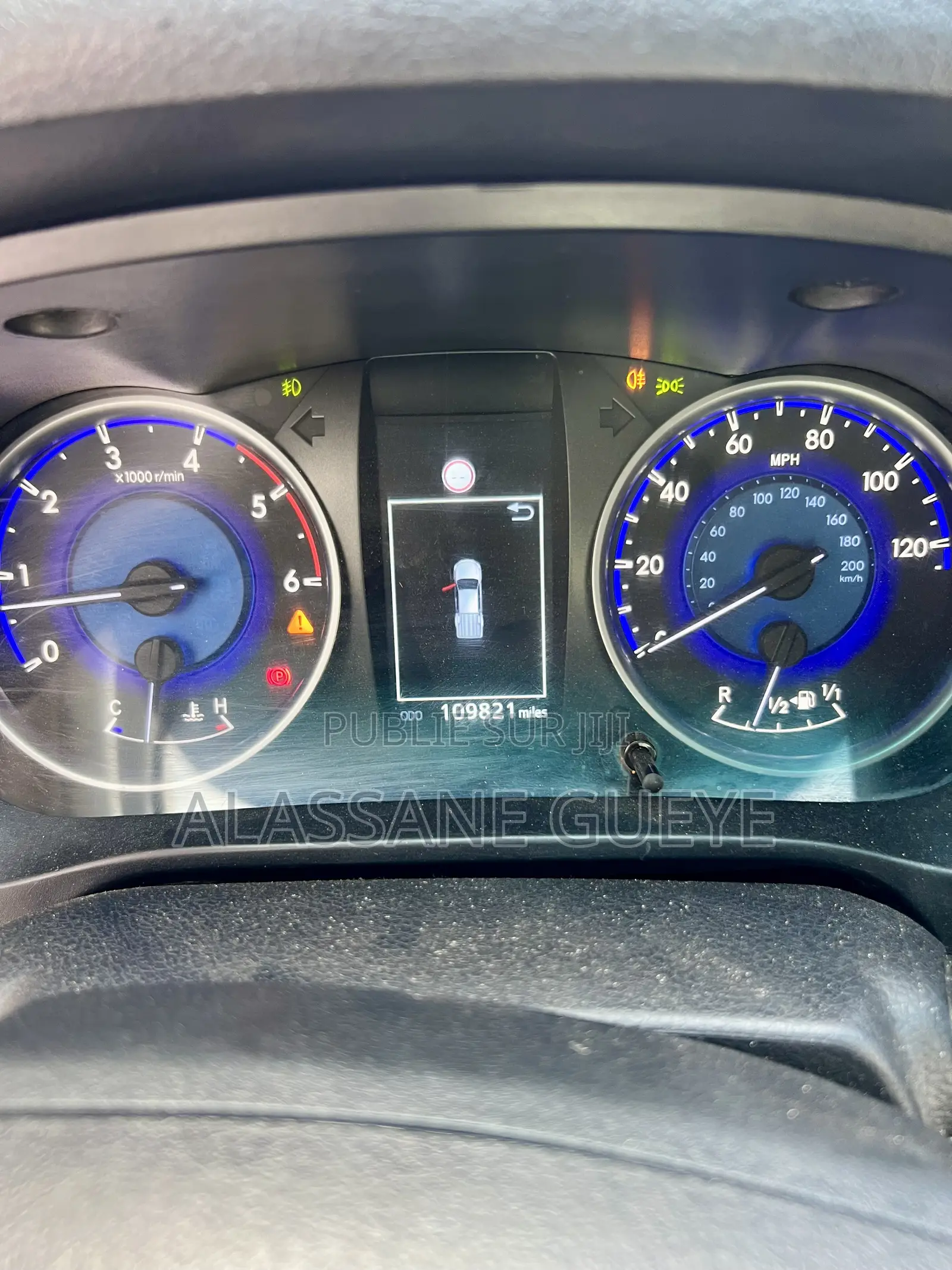 Toyota Hilux Revo Double Cab Deisel 2.4 AWD 2021 Blanc