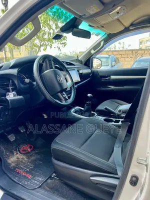 Toyota Hilux Revo Double Cab Deisel 2.4 AWD 2021 Blanc