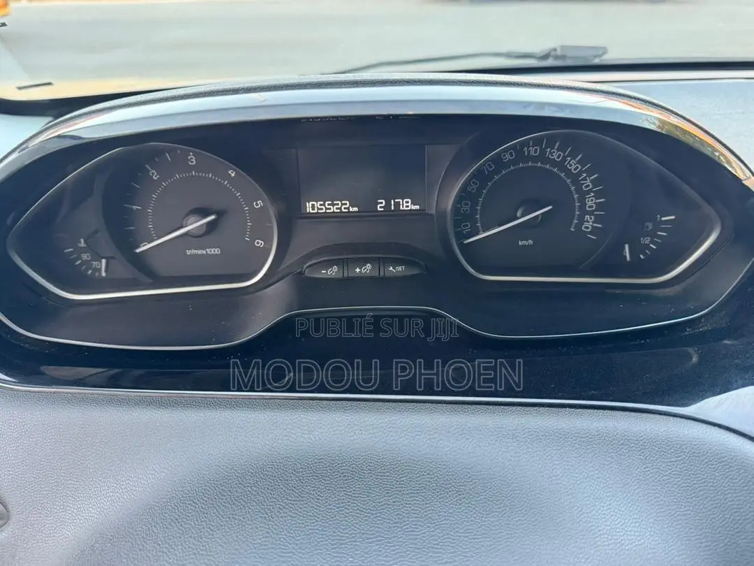 Peugeot 208 2017 Blanc