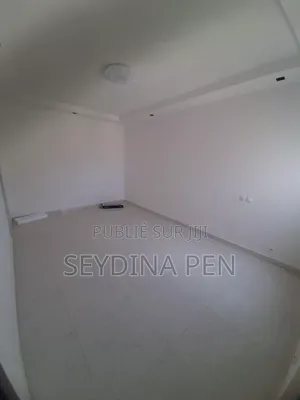 1chbre Studio dans Edge, Ngor à Louer