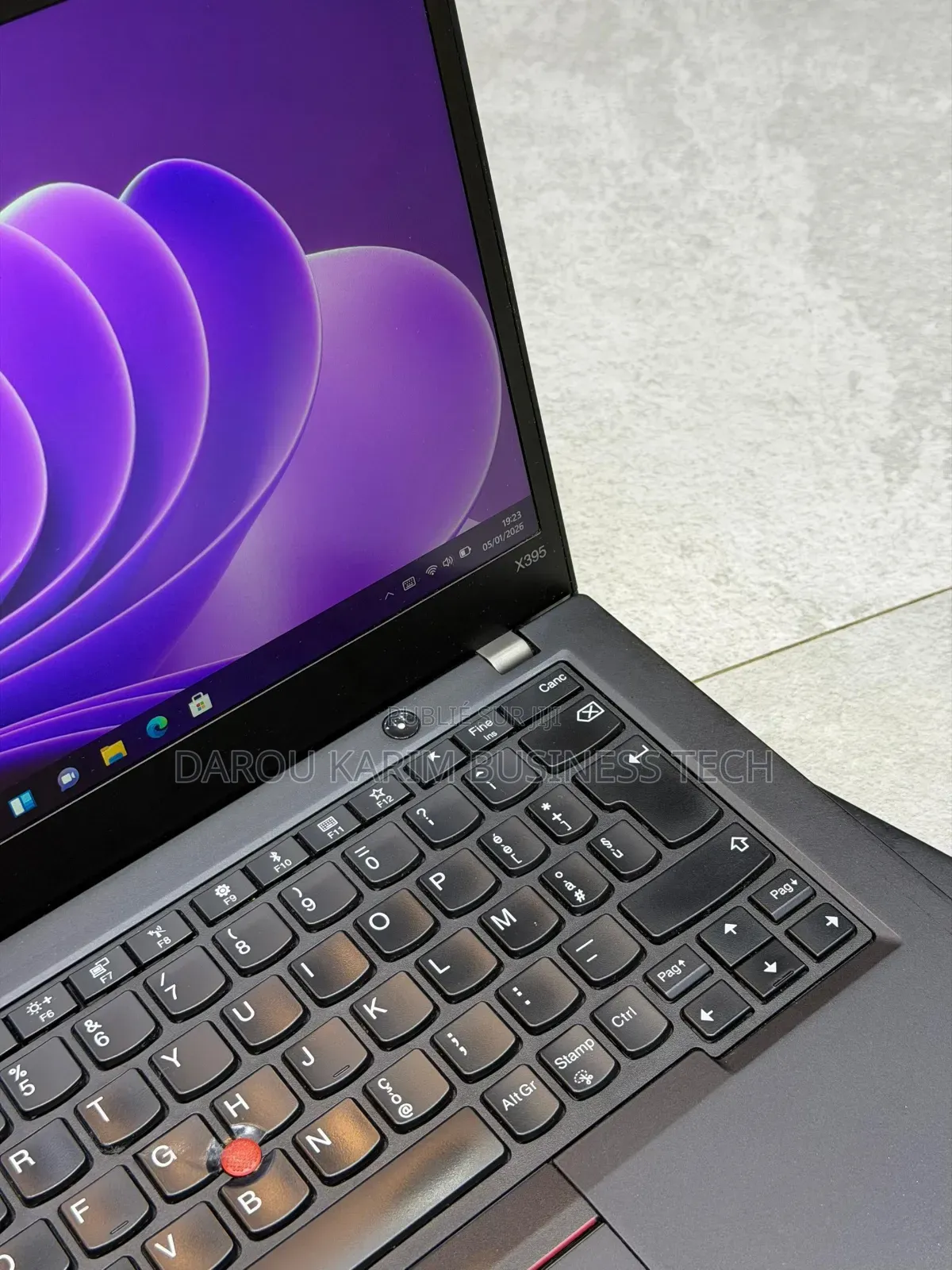 New Ordinateur portable Lenovo ThinkPad X395 16GB AMD Ryzen 7 SSD 256GB