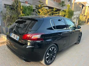 Peugeot 208 2017 Noir Mat