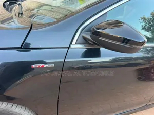 Peugeot 208 2017 Noir Mat