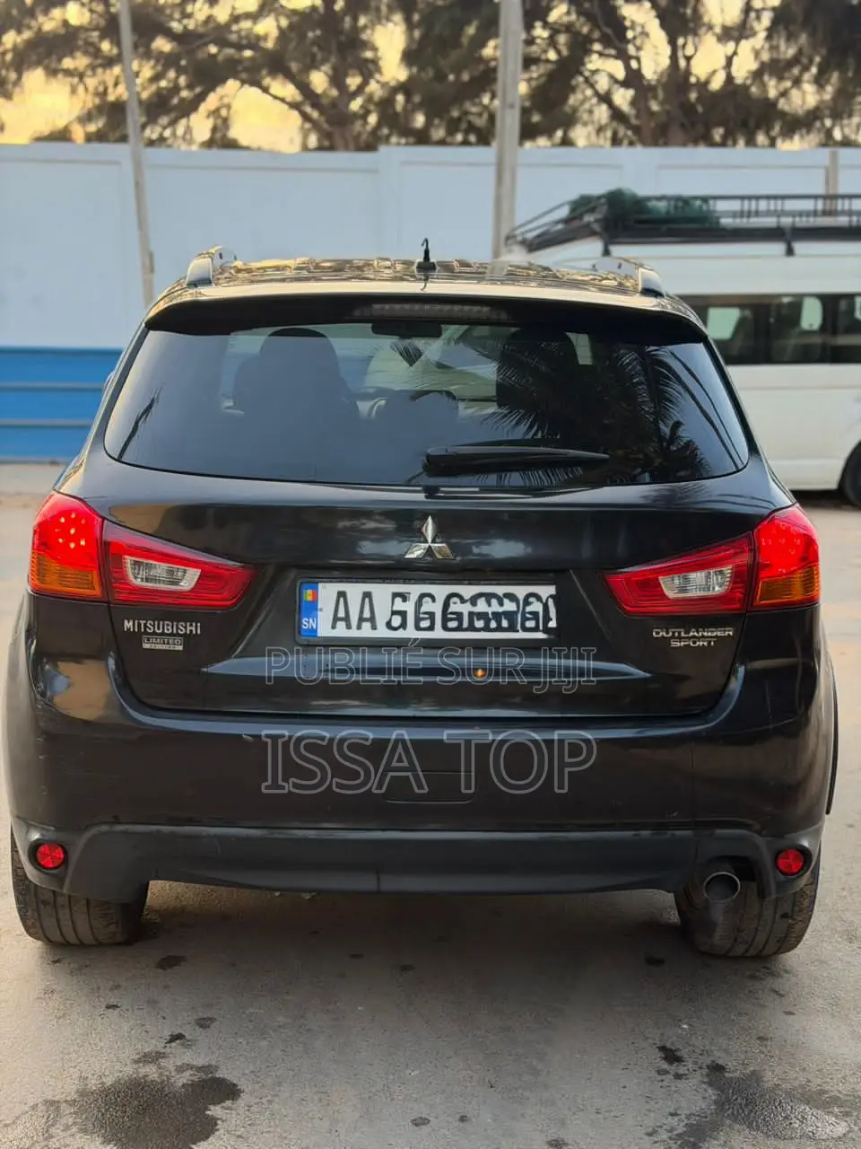 Mitsubishi RVR 2013 Black