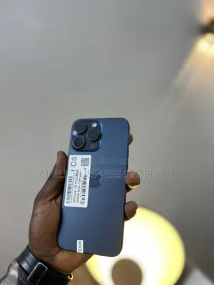 New Apple iPhone 15 Pro Max 256 GB Blue