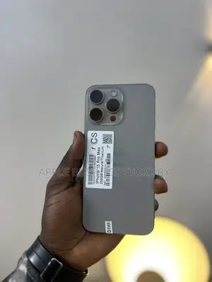 New Apple iPhone 15 Pro Max 256 GB Gris