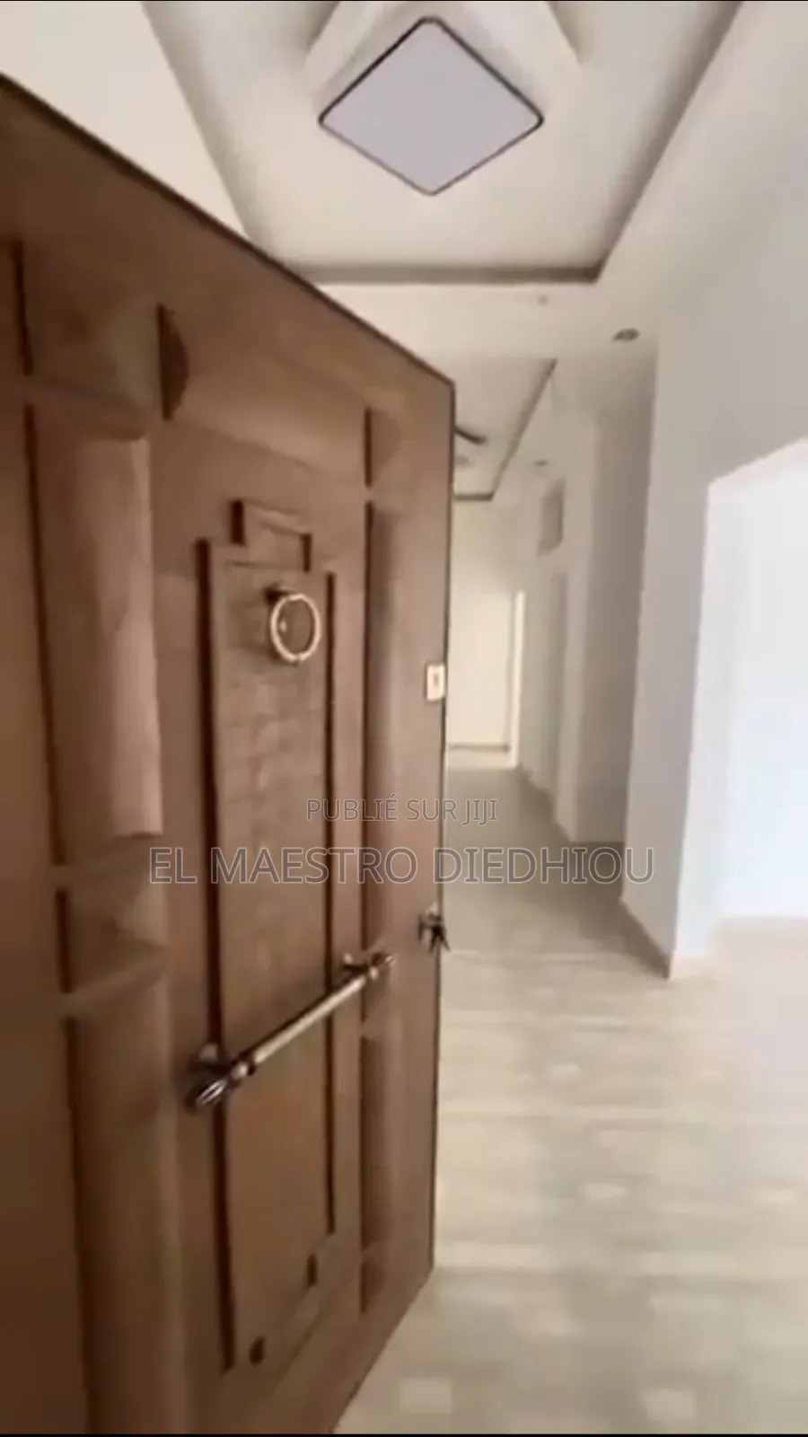 3chbre Appartement dans Appartement 3 à Louer