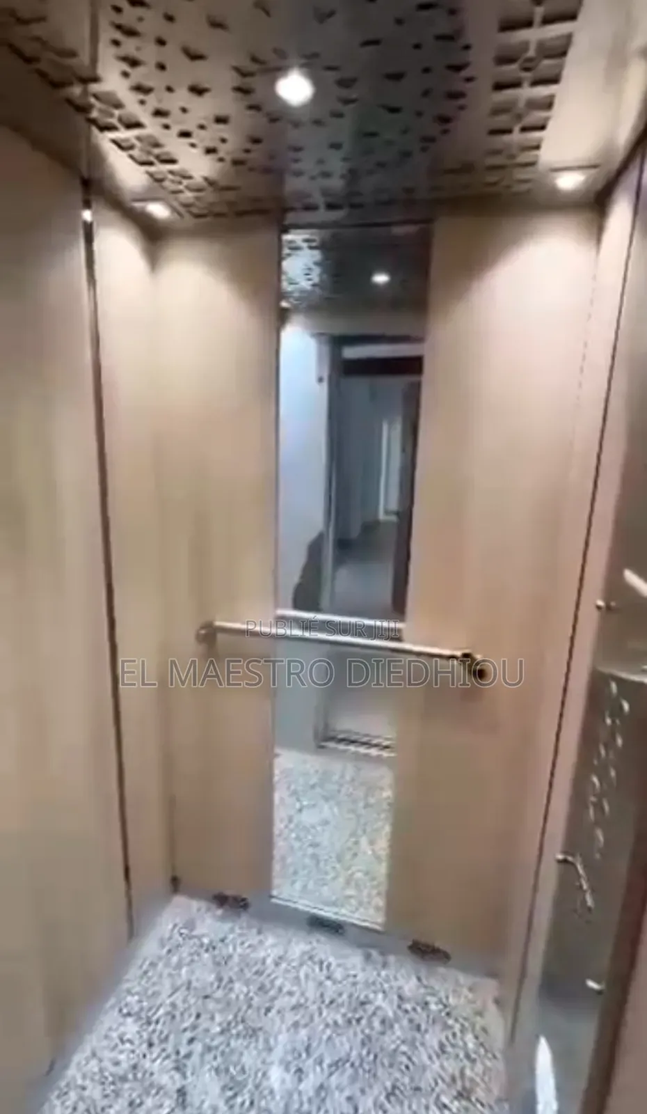 3chbre Appartement dans Appartement 3 à Louer