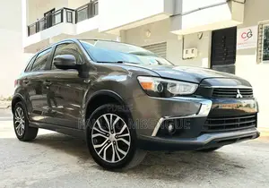 Mitsubishi Outlander 2017 Gris