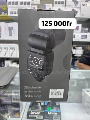 TTL Li-Ion Camera Flash
