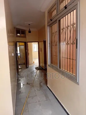 2chbre Appartement dans Rufisque à Louer