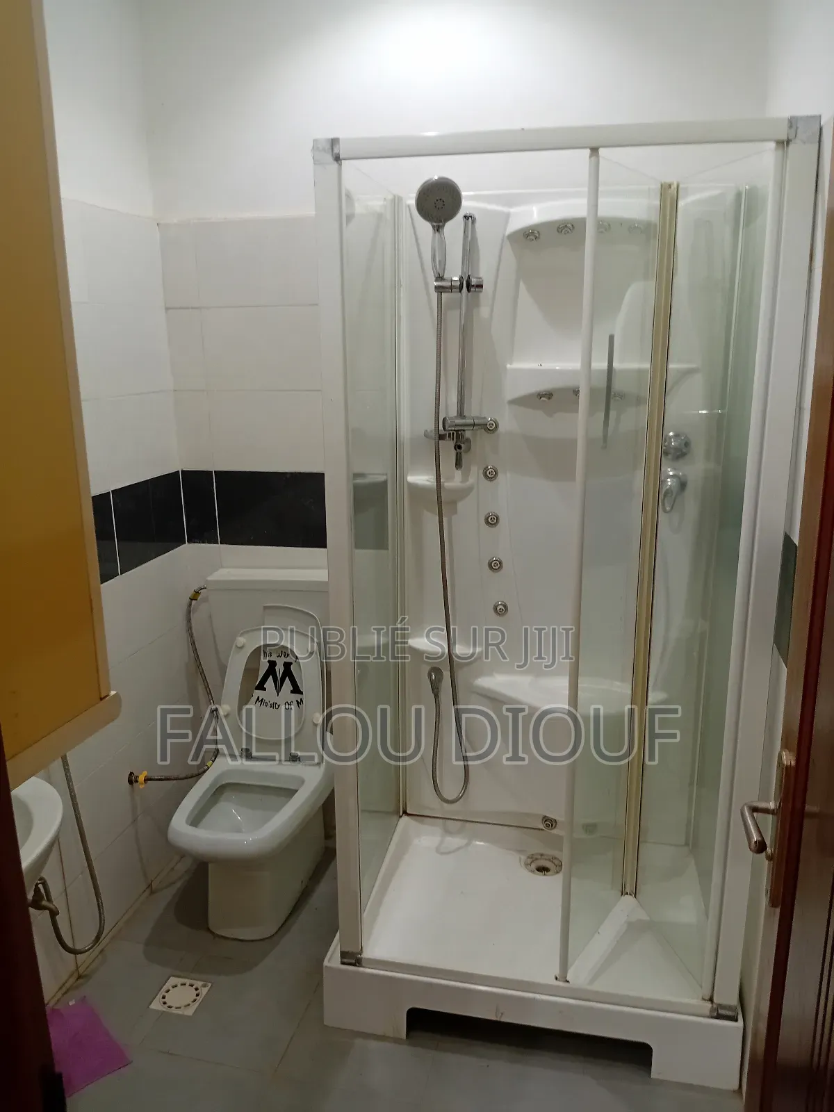 2chbre Appartement dans Rufisque à Louer