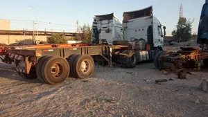 *6 Plateaux a 3millions200 Par Unité* Et Un *Hammar a 22 Millions500