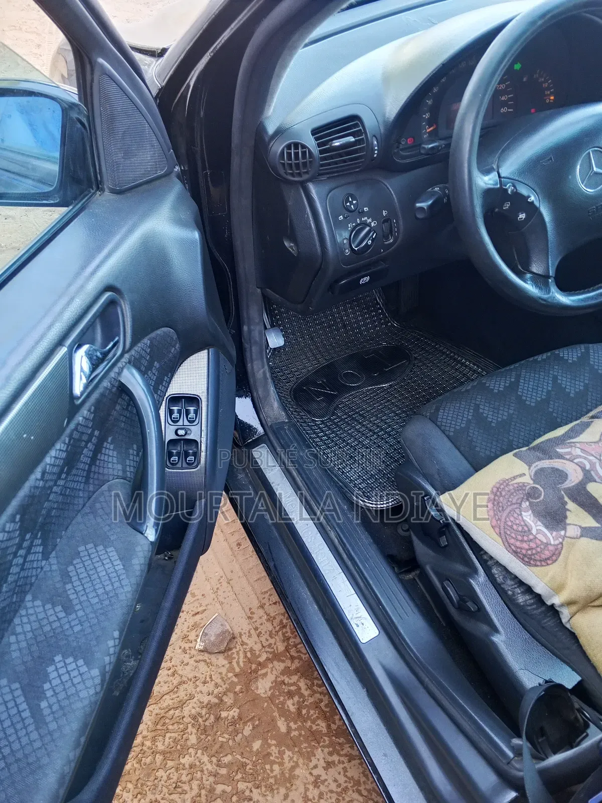 Mercedes-Benz C220 Classic 2007 Black