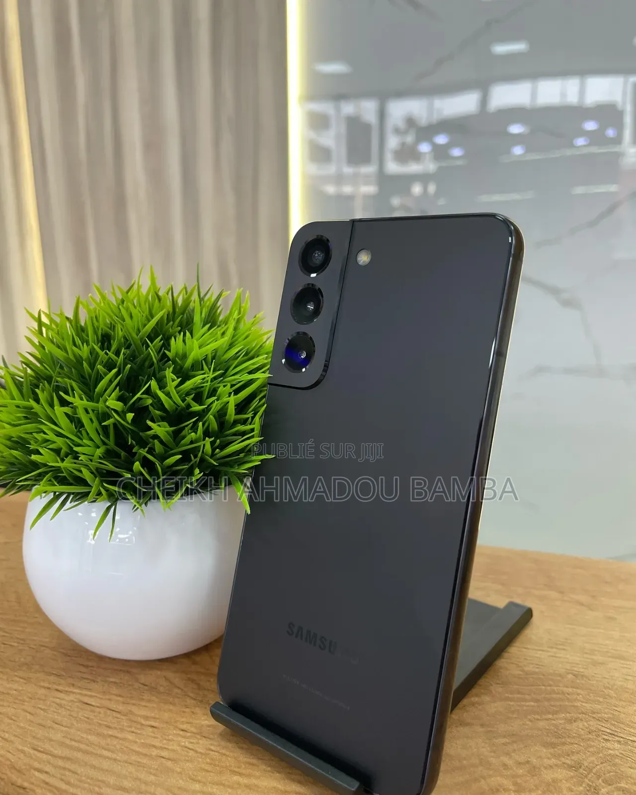 New Samsung Galaxy S22 5G 256 GB Black