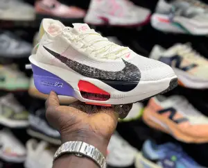 Disponible Original Nike Alphafly 3 Pointure 40 À 45