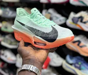 Disponible Original Nike Alphafly 3 Pointure 40 À 45