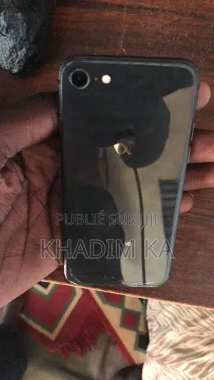 Apple iPhone 8 64 GB Black