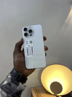 New Apple iPhone 15 Pro Max 256 GB Blanc