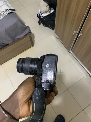Nikon 3300
