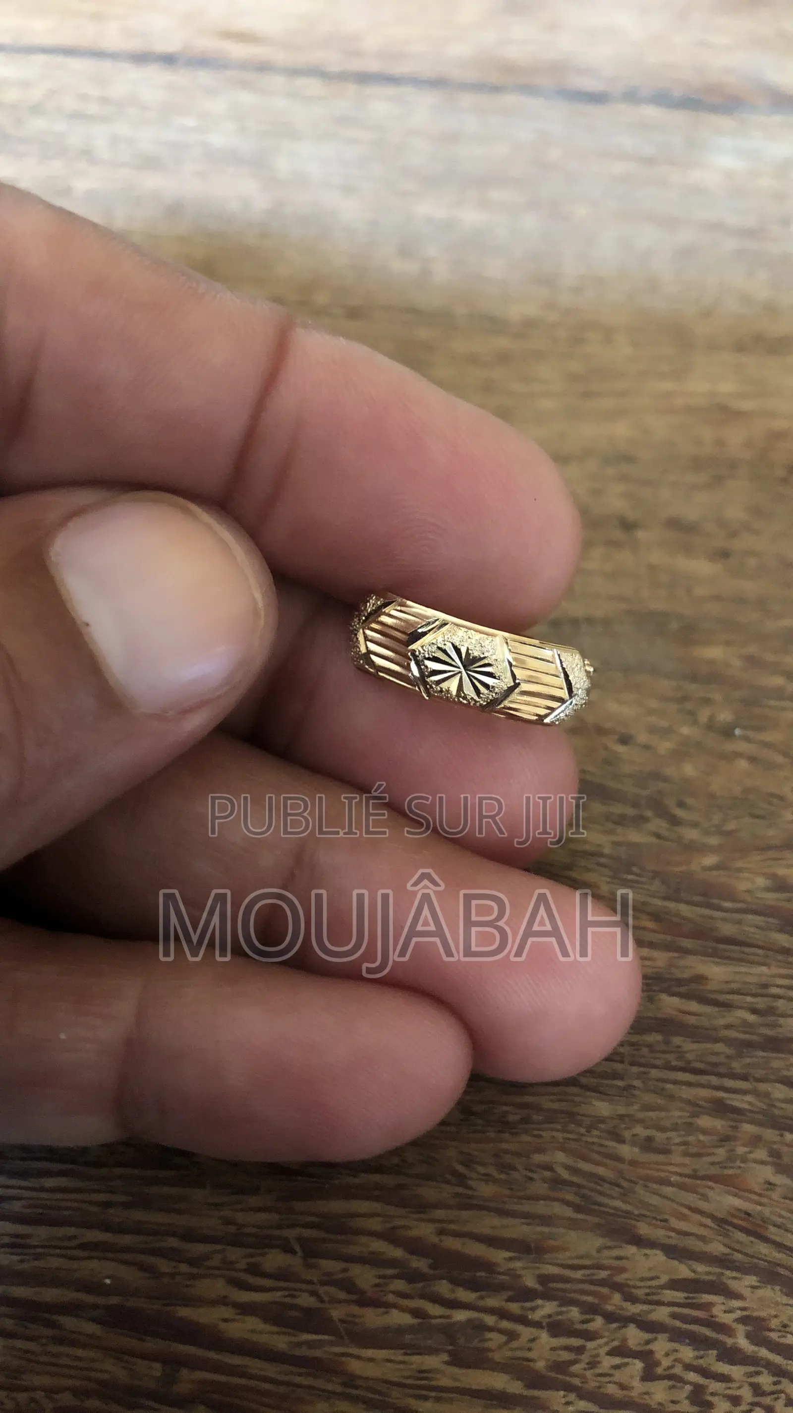 Boucles D’Oreilles