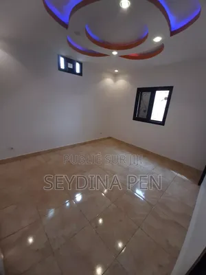 1chbre Studio dans Ocean, Yoff à Louer