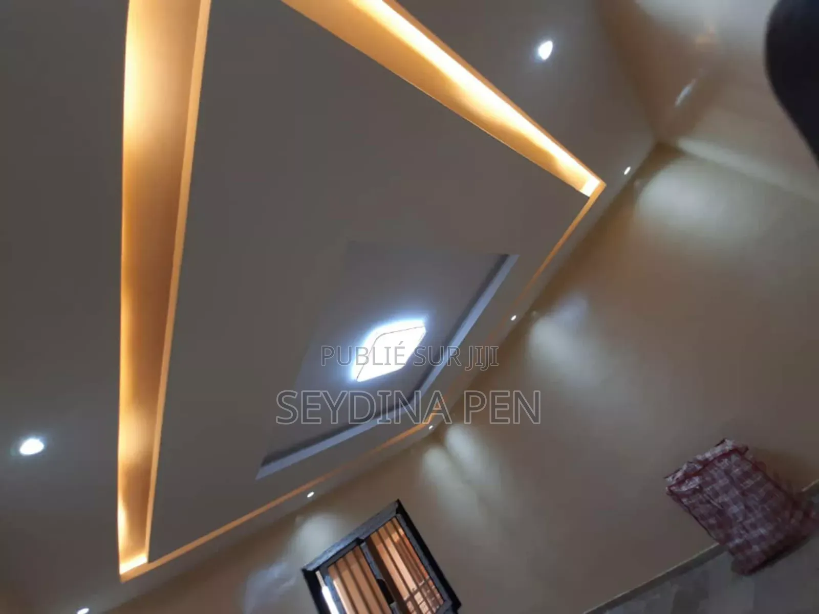 1chbre Studio dans Ocean, Yoff à Louer