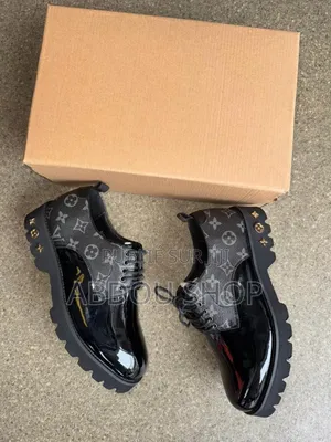 Chaussures Louis Vuitton Original Disponible