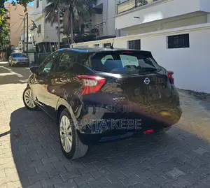 Nissan Micra 2017 Noir Mat